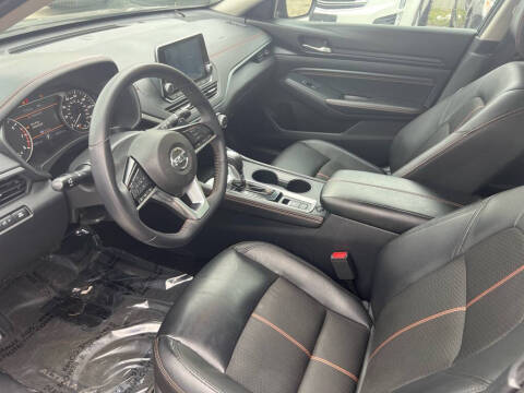 2019 Nissan Altima 2.5 SR