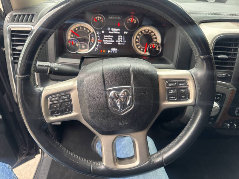 2017 RAM 1500 Laramie