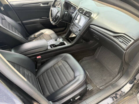 2018 Ford Fusion SE