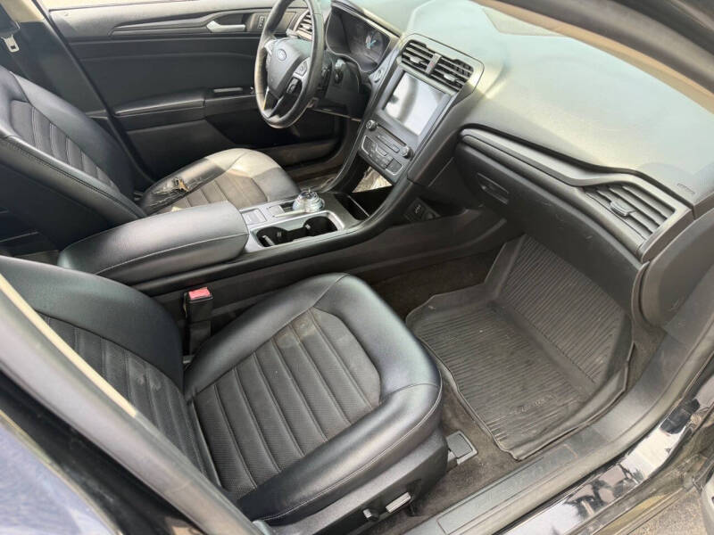 2018 Ford Fusion SE