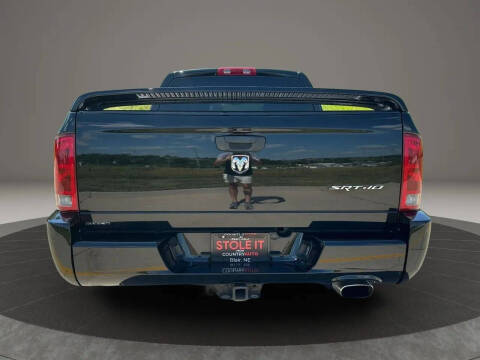 2005 Dodge Ram 1500 SRT-10