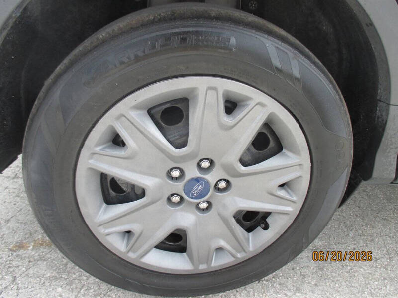 2016 Ford Escape S