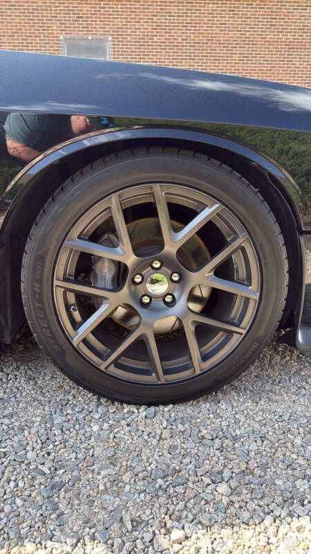 2016 Dodge Challenger 392 HEMI Scat Pack Shaker
