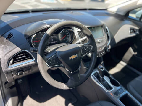 2018 Chevrolet Cruze LT Auto