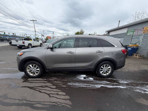 2017 Kia Sorento LX