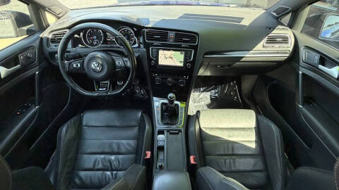 2016 Volkswagen Golf R
