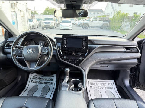 2023 Toyota Camry SE Nightshade