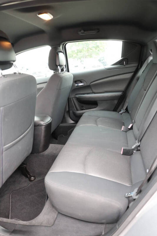 2014 Dodge Avenger SE