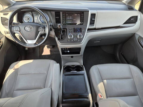 2020 Toyota Sienna