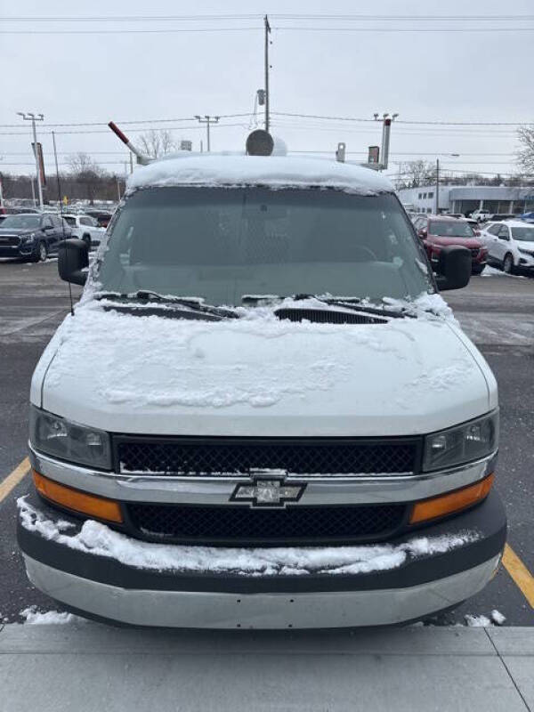 2017 Chevrolet Express 2500