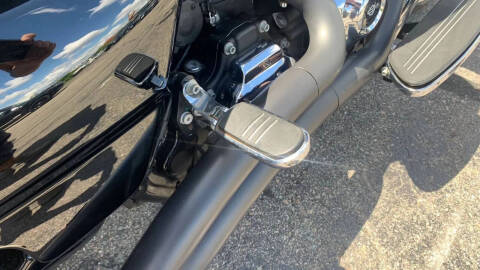 2017 Harley-Davidson Street Glide Special