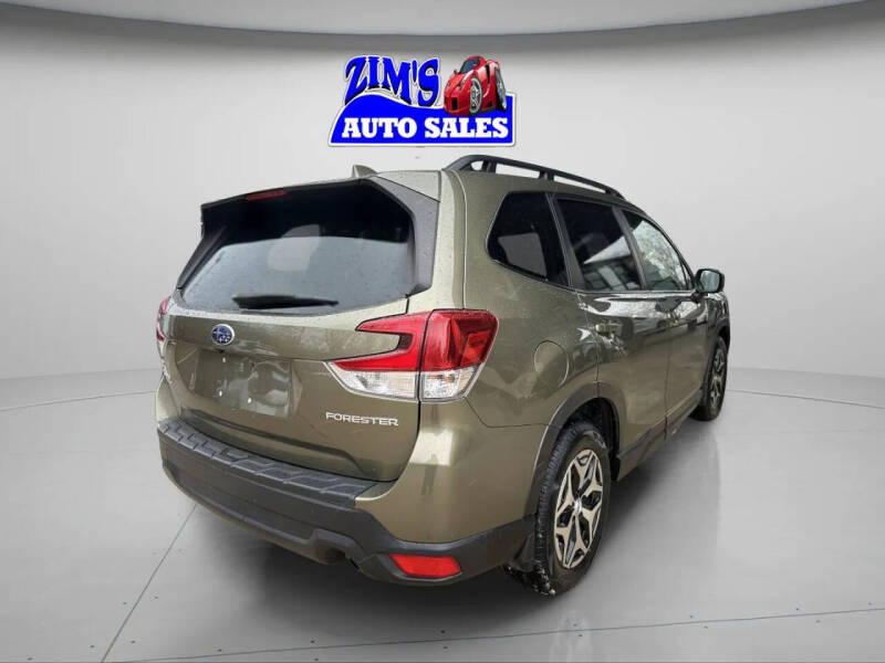 2022 Subaru Forester Premium