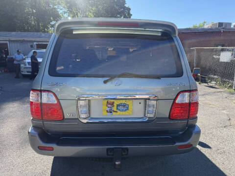 2003 Lexus LX 470