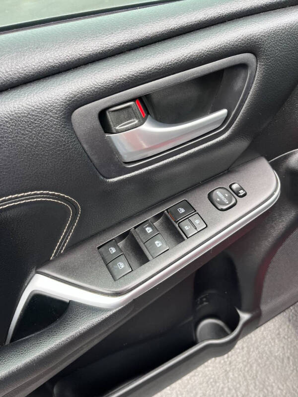 2015 Toyota Camry XLE V6