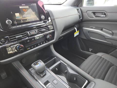 2025 Nissan Pathfinder Rock Creek