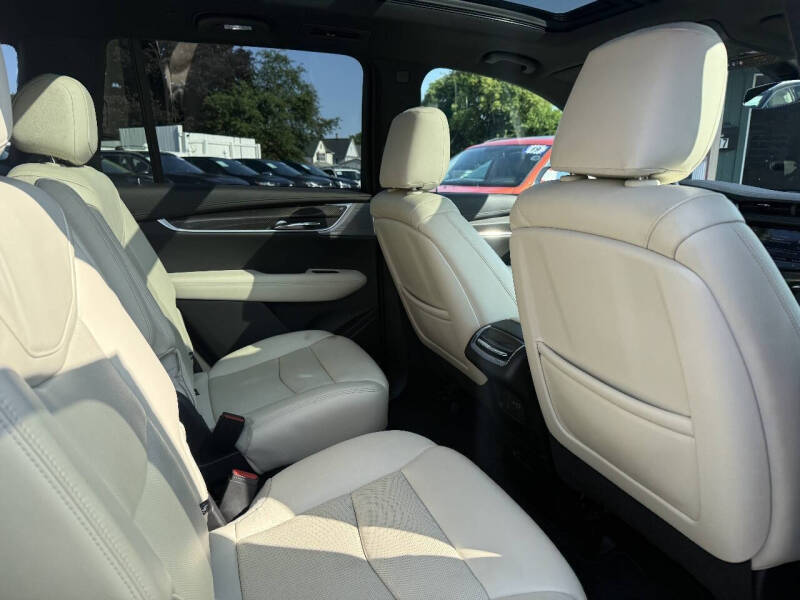 2020 Cadillac XT6 Sport