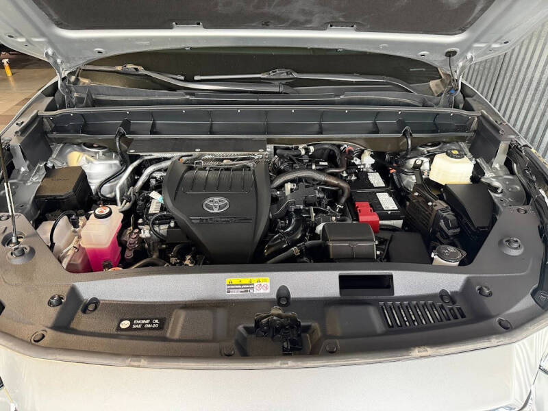 2024 Toyota Highlander Platinum