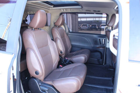 2015 Toyota Sienna