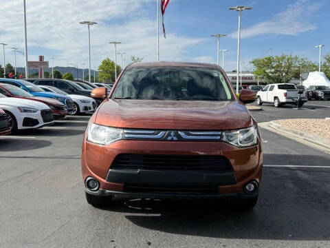 2014 Mitsubishi Outlander SE