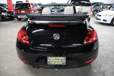 2013 Volkswagen Beetle Convertible 2.5L 50s Edition