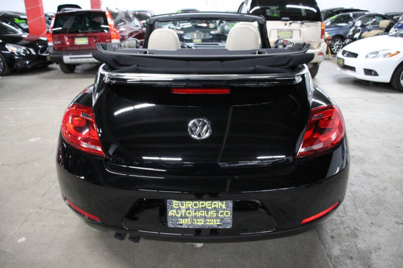 2013 Volkswagen Beetle Convertible 2.5L 50s Edition