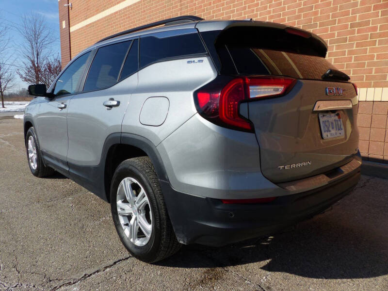 2024 GMC Terrain SLE