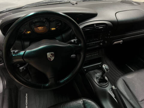 2002 Porsche 911 Carrera 4