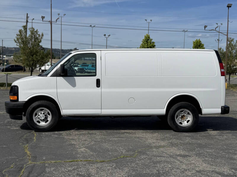 2017 Chevrolet Express 2500
