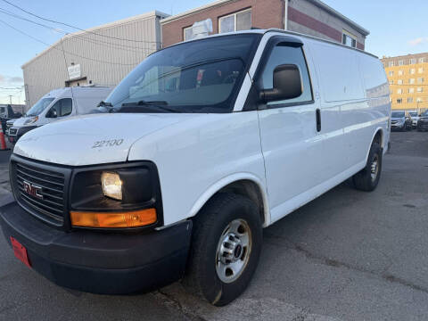 2014 GMC Savana 2500