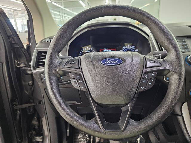 2018 Ford Edge SE