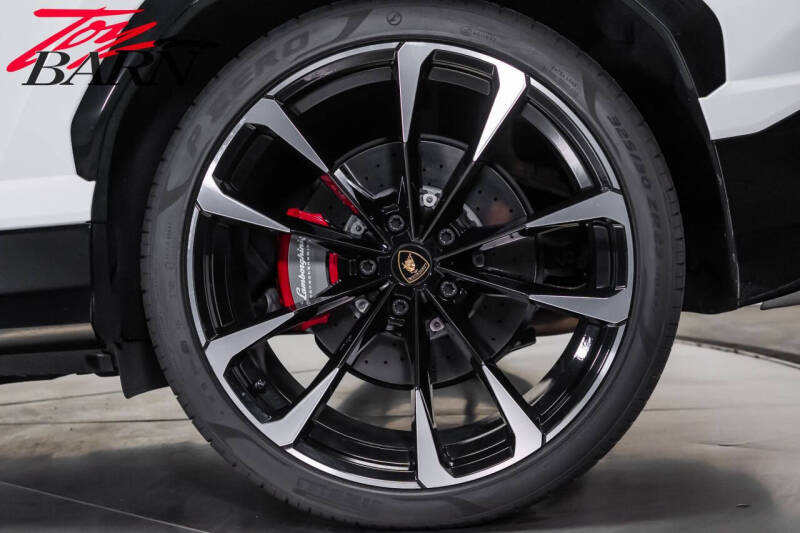 2022 Lamborghini Urus