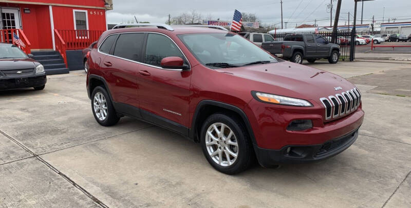 2015 Jeep Cherokee for sale at JORGE'S MECHANIC SHOP & AUTO SALES in Houston TX