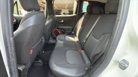 2016 Jeep Renegade Trailhawk