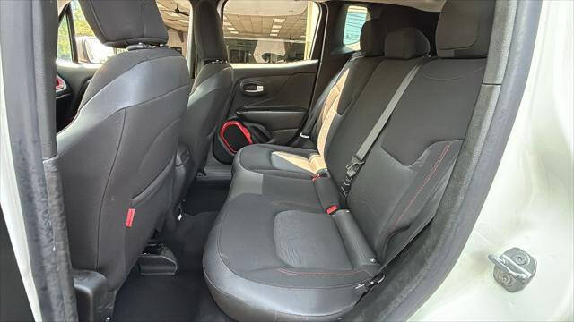 2016 Jeep Renegade Trailhawk