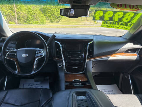 2016 Cadillac Escalade ESV Luxury Collection