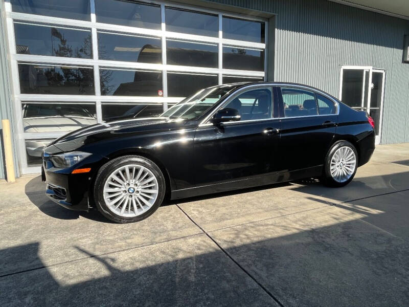 2013 BMW 3 Series 328i