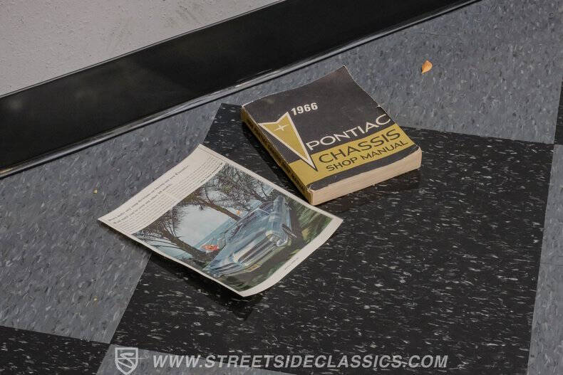 1966 Pontiac Star Chief