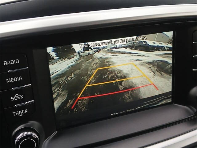 2020 Kia Sorento EX V6