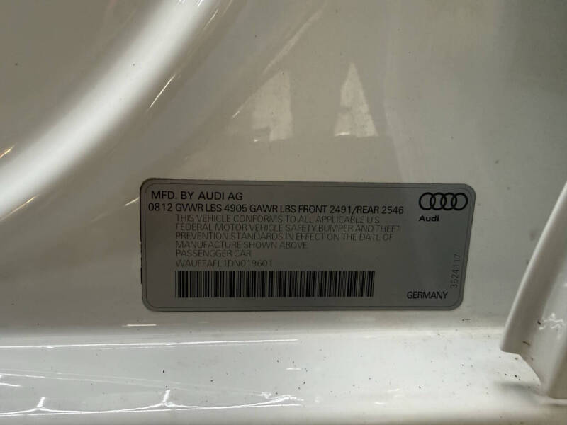 2013 Audi A4 2.0T quattro Premium Plus