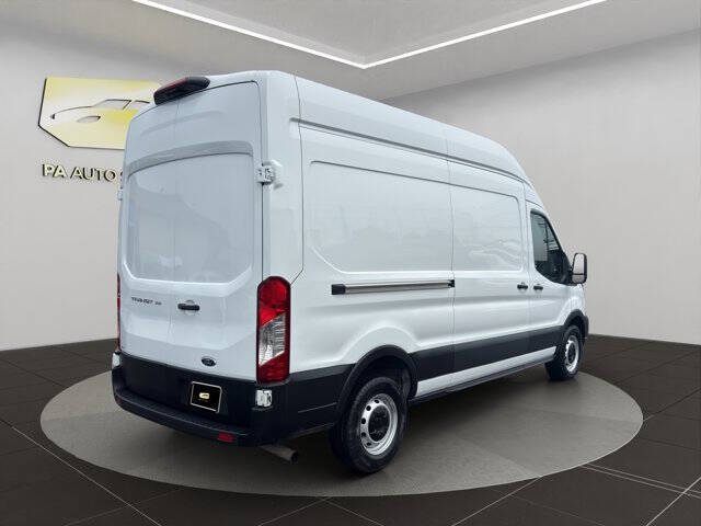 2023 Ford Transit 250