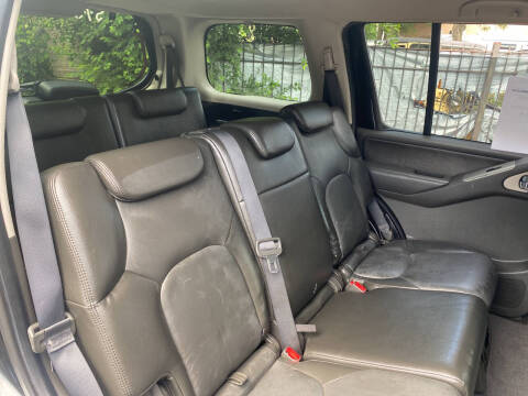 2011 Nissan Pathfinder Silver Edition