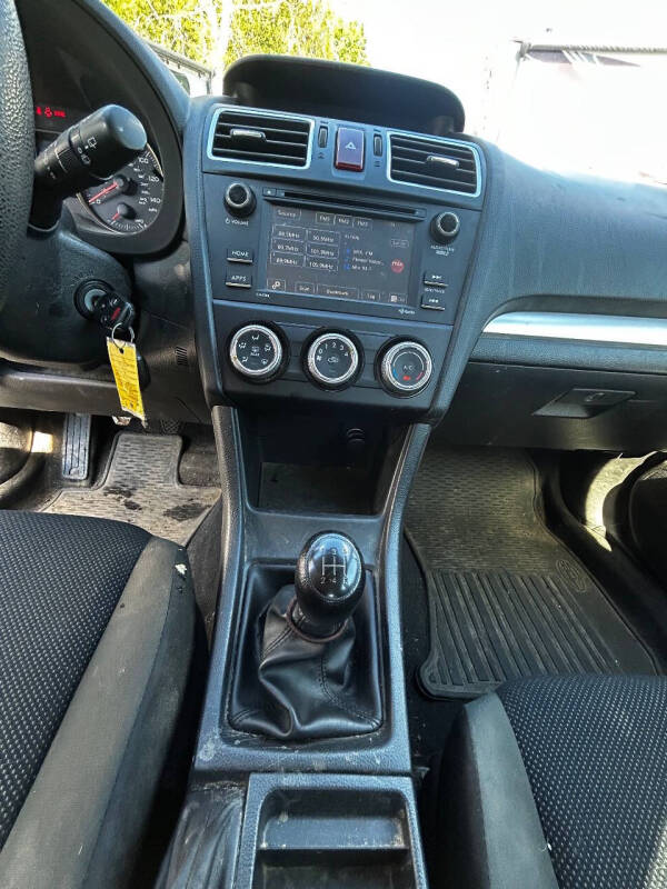 2016 Subaru Impreza 2.0i