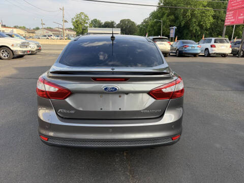 2014 Ford Focus Titanium