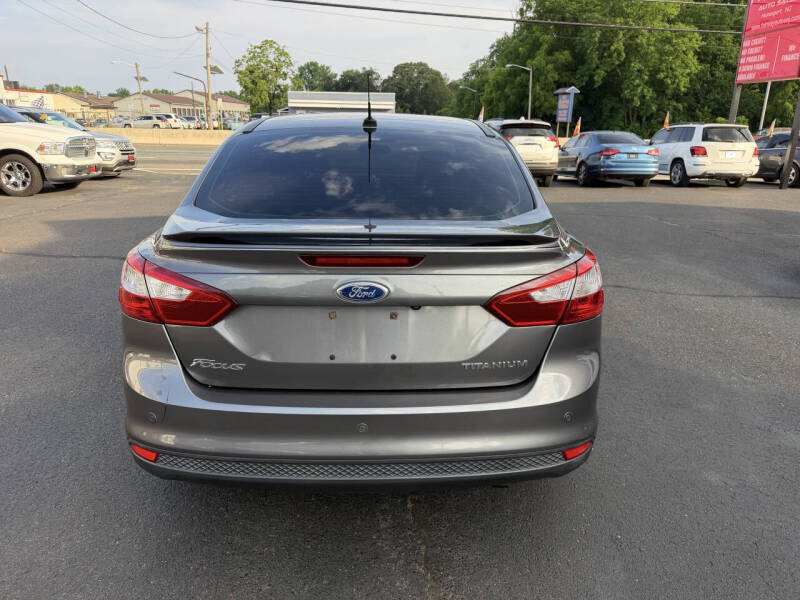 2014 Ford Focus Titanium