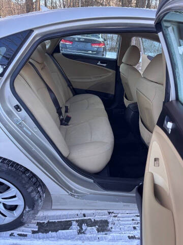 2011 Hyundai Sonata GLS