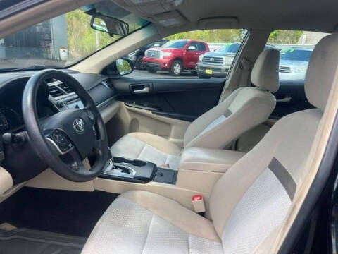 2012 Toyota Camry LE