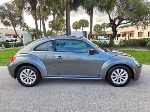 2013 Volkswagen Beetle 2.5L Entry PZEV
