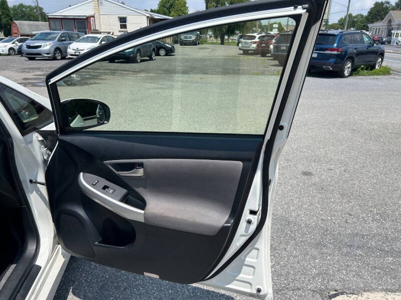 2015 Toyota Prius Three