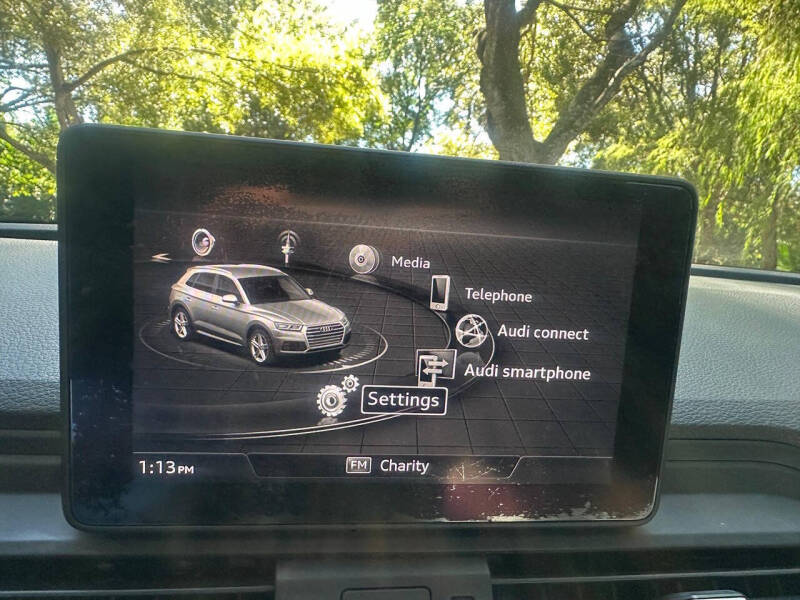 2019 Audi Q5 quattro Premium 45 TFSI