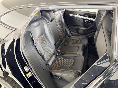 2020 Lamborghini Urus